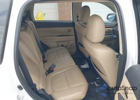 2014 Mitsubishi Outlander Se z USA, uszkodzony, nr VIN JA4AZ3A31EZ016399